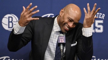 乐鱼体育登录入口-文斯·卡特将寄希望于2026年NBA选秀抽签，为篮网的重建注入动力
